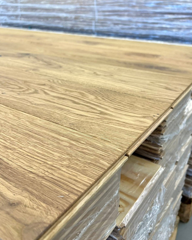 Landhausdiele Rustikal Smoked Oak geölt 160 mm breit - 3-Schichtparkett