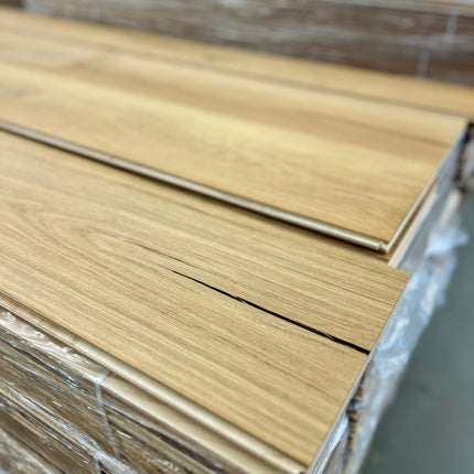 Landhausdiele Glanwood Pure geölt 220 mm breit- 2-Schichtparkett