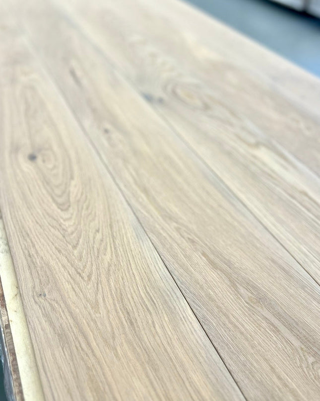 Landhausdiele Elegant/Natur Natural geölt 180 mm breit- 2-Schichtparkett