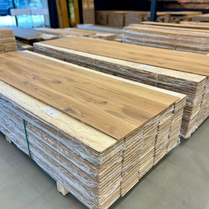 Landhausdiele Markant Crudo geölt 180 mm breit - 3-Schichtparkett