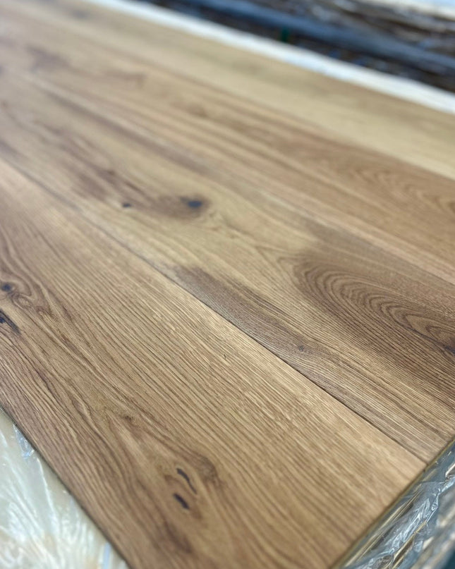 Landhausdiele Markant Crudo geölt 180 mm breit - 3-Schichtparkett