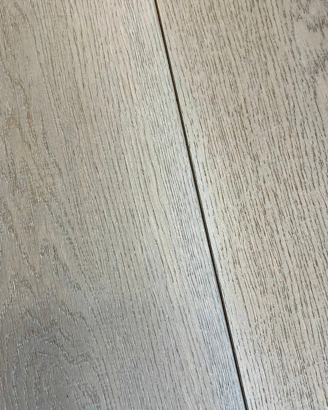 Landhausdiele Rustikal Morning Mist geölt 180 mm breit - 2-Schichtparkett