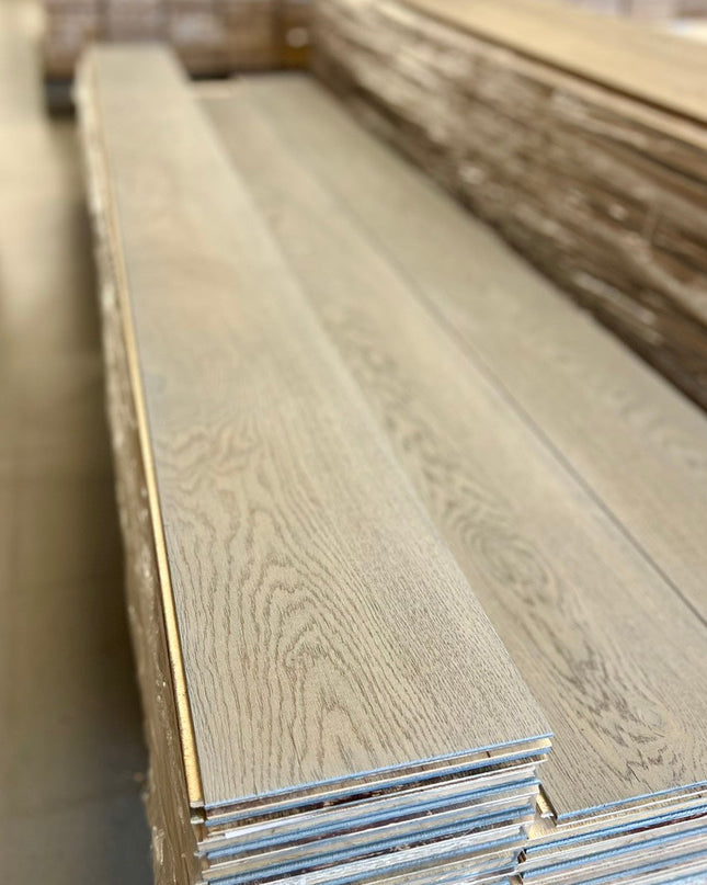 Landhausdiele Rustikal Morning Mist geölt 180 mm breit - 2-Schichtparkett