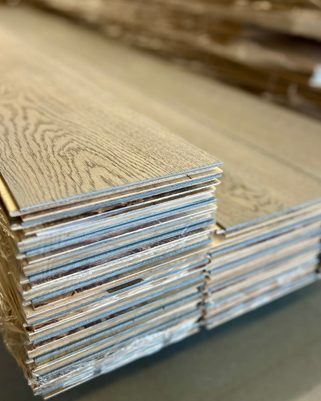 Landhausdiele Rustikal Morning Mist geölt 180 mm breit - 2-Schichtparkett