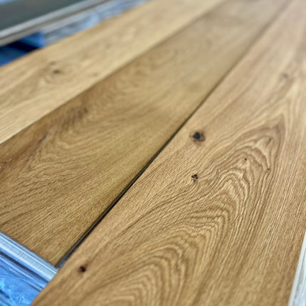 Landhausdiele Rustikal leicht gebürstet Pure geölt 180 mm breit - 2-Schichtparkett