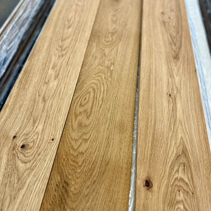 Landhausdiele Rustikal leicht gebürstet Pure geölt 180 mm breit - 2-Schichtparkett