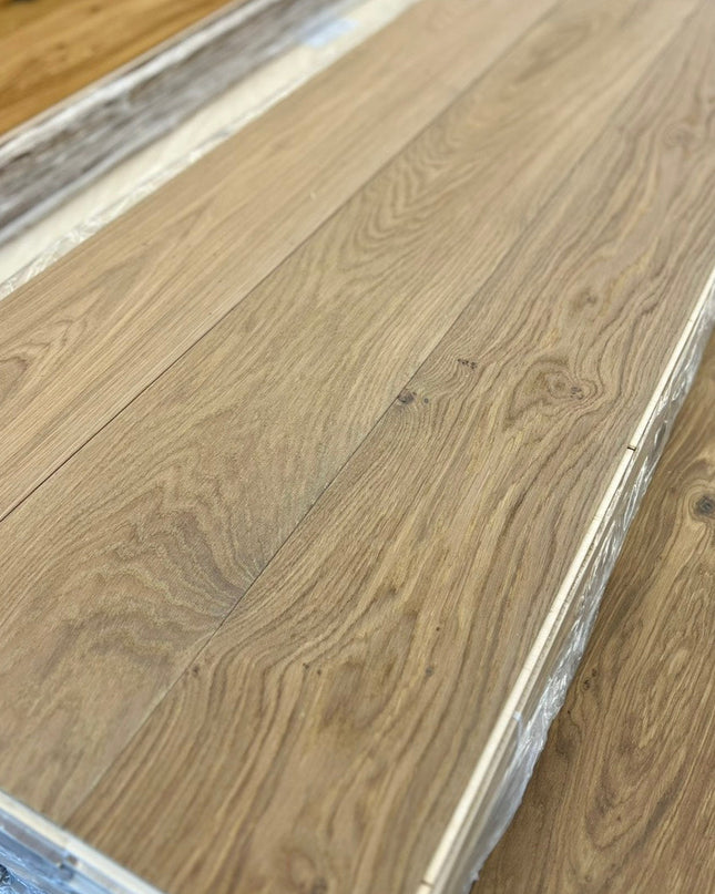 Landhausdiele Markant Vanilla geölt 180 mm breit - 2-Schichtparkett