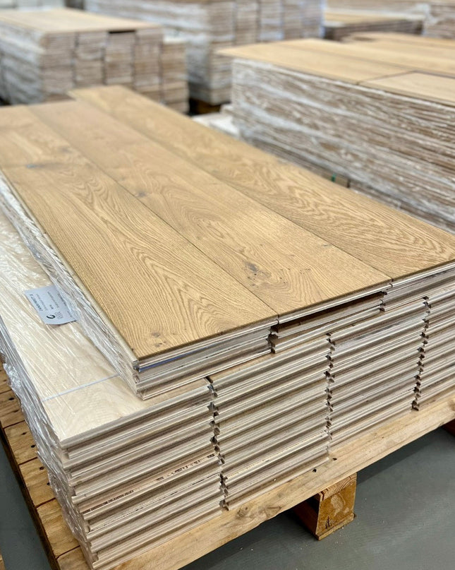 Landhausdiele Markant Smoked Oak geölt 220 mm breit - 2-Schichtparkett