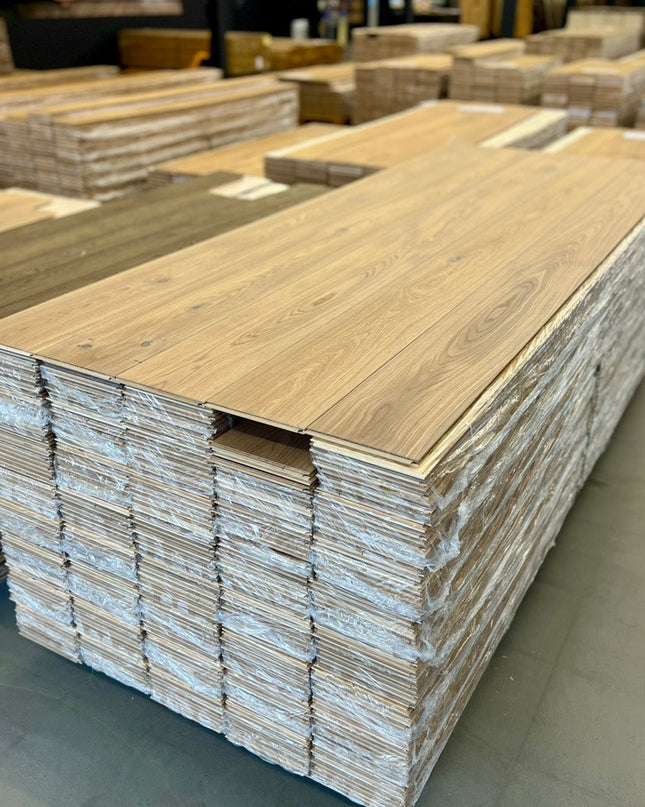 Landhausdiele Markant Natural geölt 180 mm breit -3-Schichtparkett