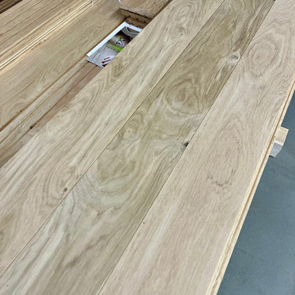 Landhausdiele Wurmstichig Rohware 140mm breit- Massivholzdiele