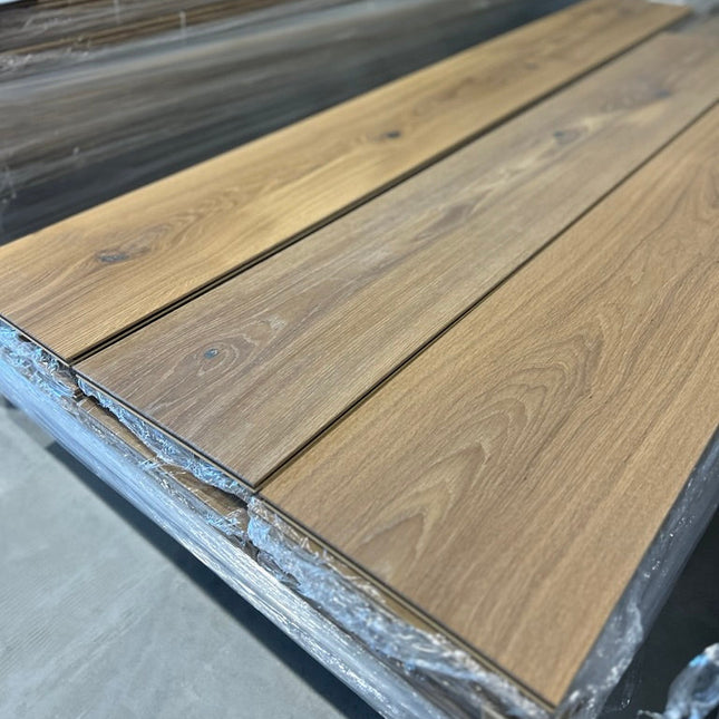 Landhausdiele Markant White 5% geölt 260 mm breit - 2-Schichtparket