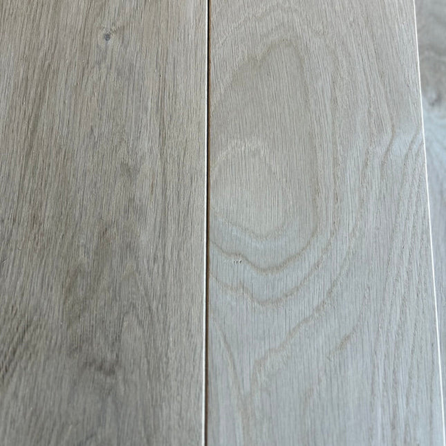 Landhausdiele Elegant/Natur Rohware geölt 130 mm breit- Massivholzdiele