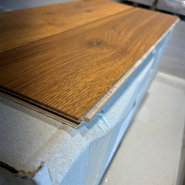 Stabparkett Rustikal leicht gebürstet Pine geölt 137 mm breit  3-Schichtparkett