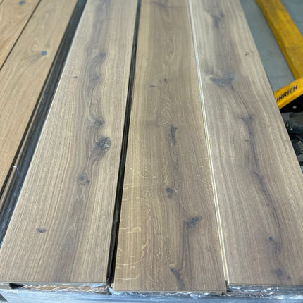 Landhausdiele Eiche Rustikal Natural geölt 260 mm breit - 2-Schichtparkett