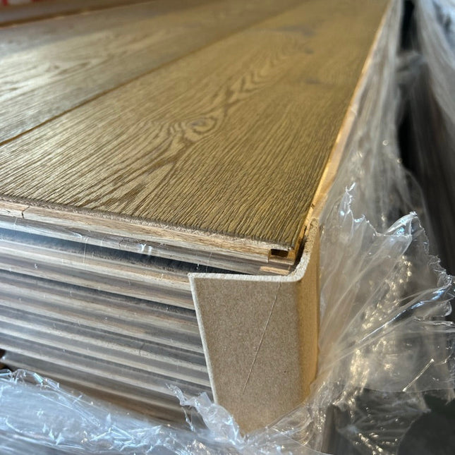 Landhausdiele Olive geölt 180 mm breit -3-Schichtparkett