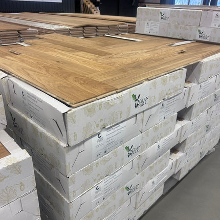 Stabparkett Markant/Rustikal Pure geölt 80 mm breit 3-Schichtparkett