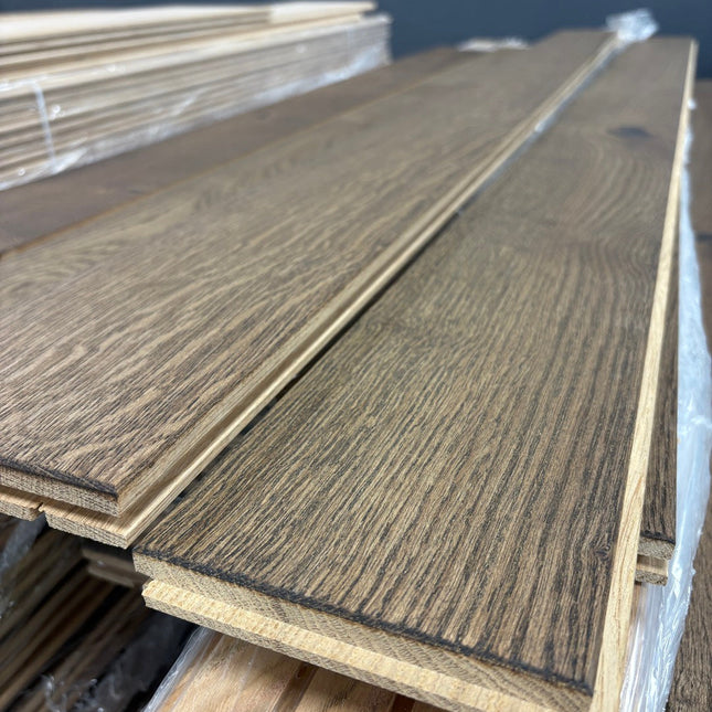 Massivholzdiele  Eiche Rustikal black geölt