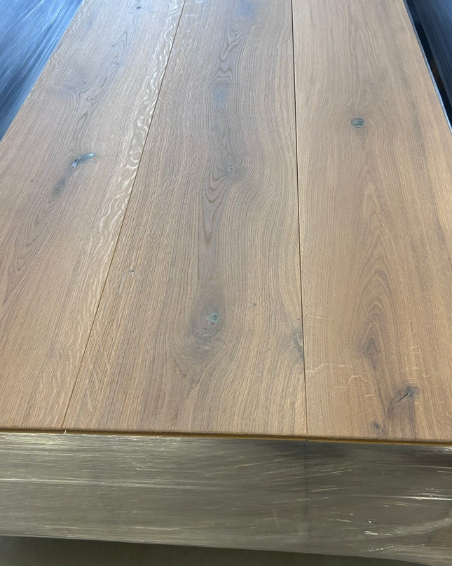 Landhausdiele Eiche Rustikal Natural geölt 260 mm breit- 2-Schichtparkett