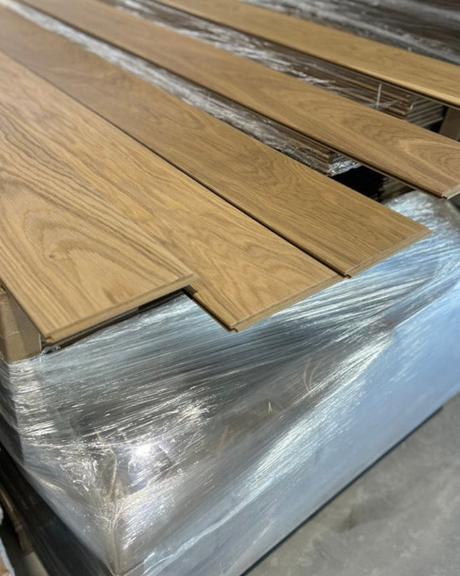 Landhausdiele Eiche Natural Vanilla geölt 180 mm breit- 2-Schichtparkett