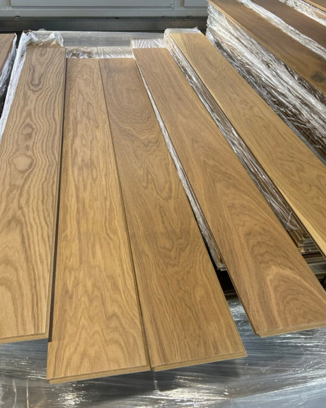 Landhausdiele Eiche Natural Vanilla geölt 180 mm breit- 2-Schichtparkett