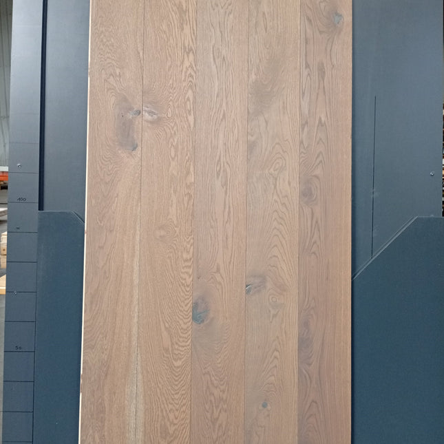 Landhausdiele Eiche Ash Grey geölt 220 mm breit - 2-Schichtparkett