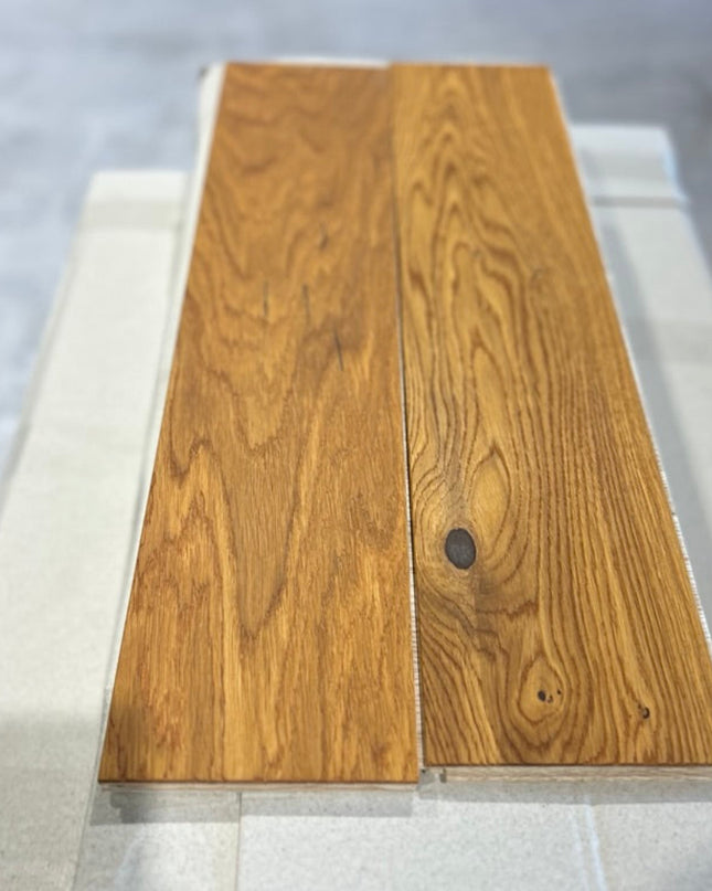 Stabparkett Rustikal Pine geölt 137 mm breit  3-Schichtparkett