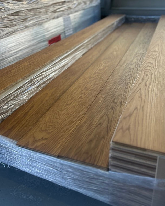 Landhausdiele Elegant leicht gebürstet Pine geölt 160 mm breit  - 3-Schichtparkett