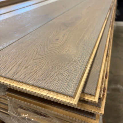 Landhausdiele Rustikal Gris beige geölt 180 mm breit  - 2-Schichtparkett
