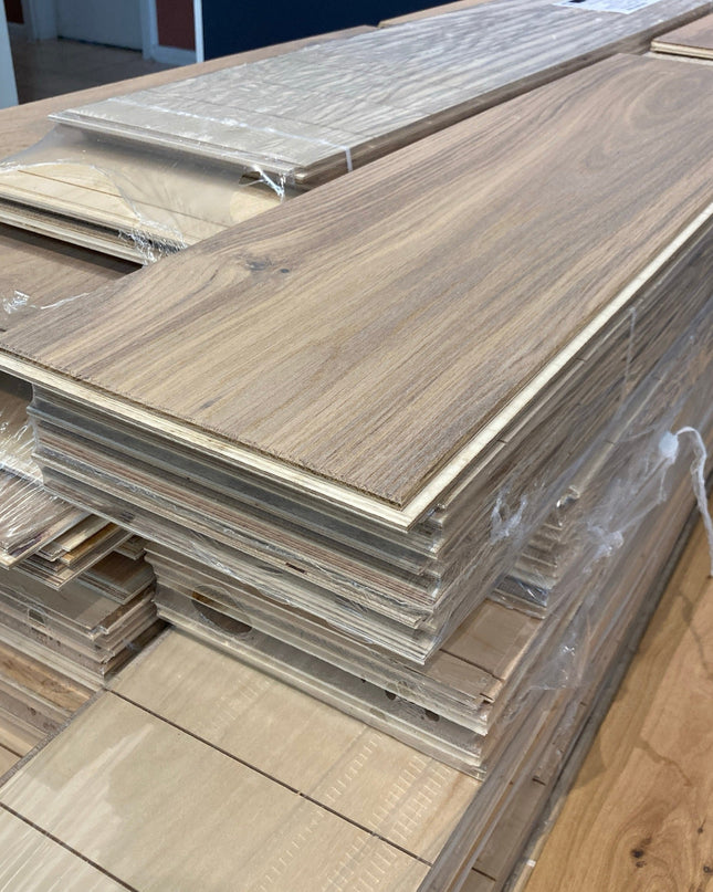 Landhausdiele Markant Natural geölt 220 mm breit- 2-Schichtparkett