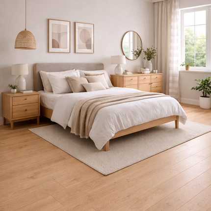 Schlafzimmer im Landhaus Stil und ein Eiche Parkettboden.
