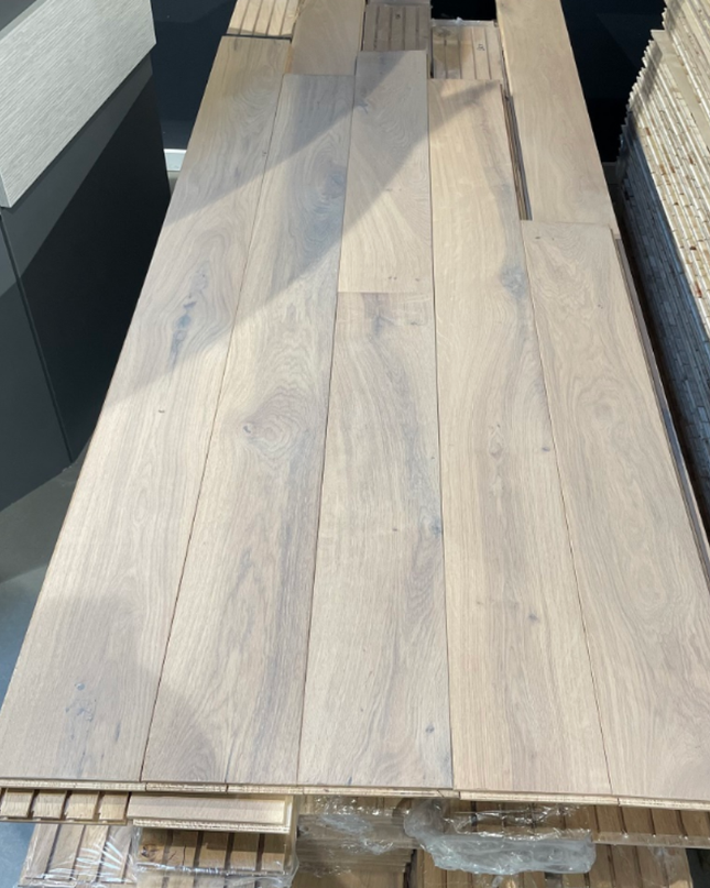 Landhausdiele Natur Mist geölt 140 mm breit - Massivholzdiele