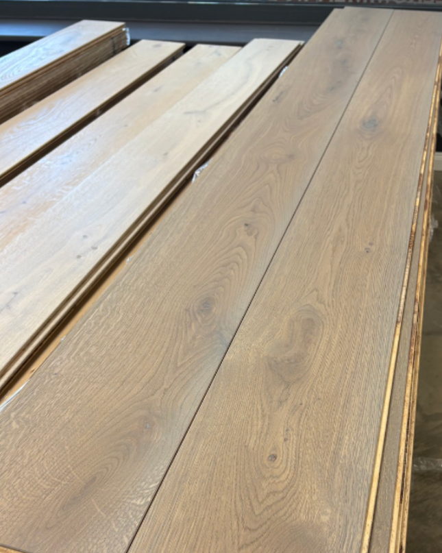 Landhausdiele Natur Vanilla geölt 260 mm breit - 3-Schichtparkett