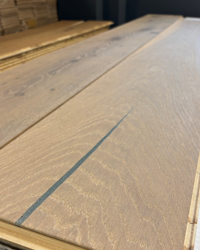 Landhausdiele Natur Vanilla geölt 260 mm breit - 3-Schichtparkett